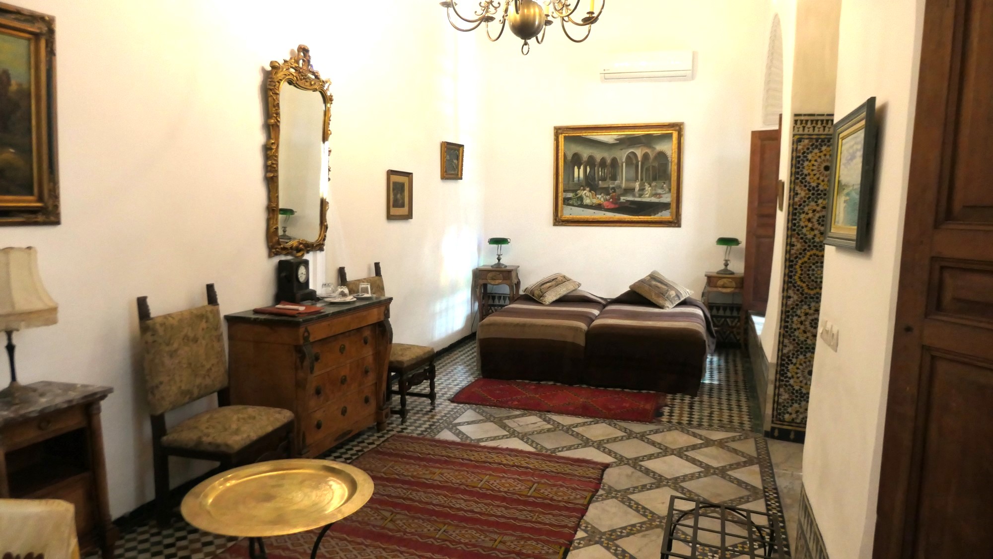 the Medersa suite