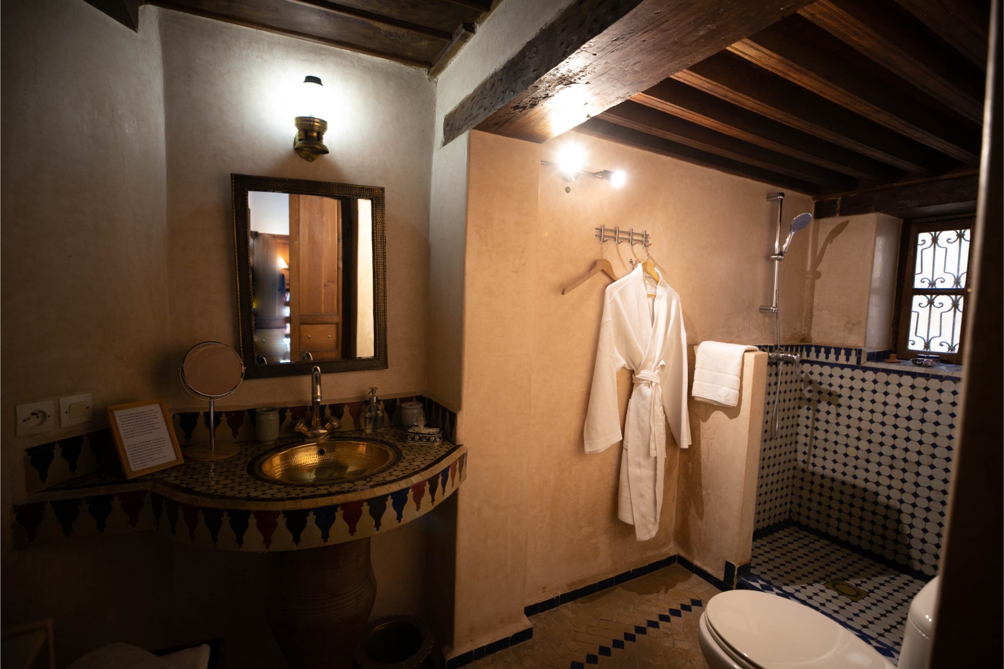 Mérinides baño