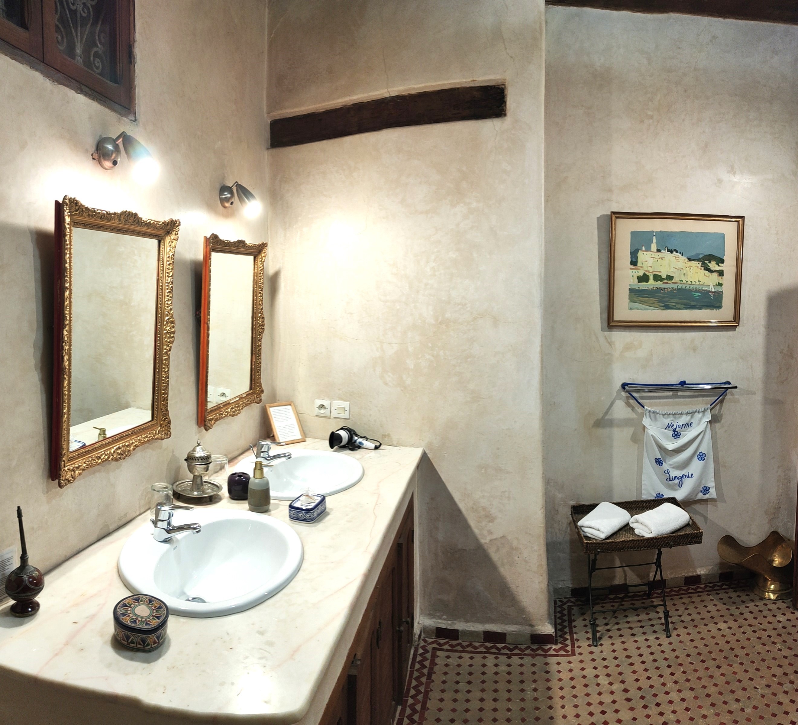 Nejjarine sink